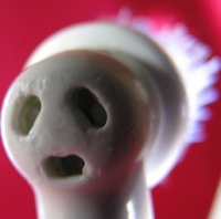 Электрическая зубная щетка наносит больше вреда, чем пользы